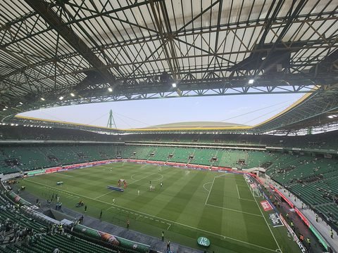 José Alvalade, Portugal